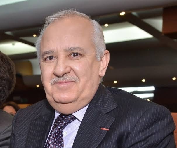 Portrait of Anas Sefrioui photographed at an industry event
